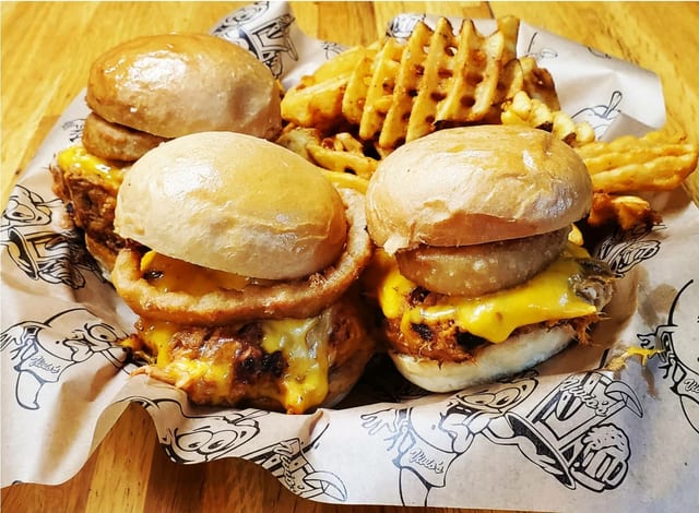 BBQ Chicken Sliders (3).