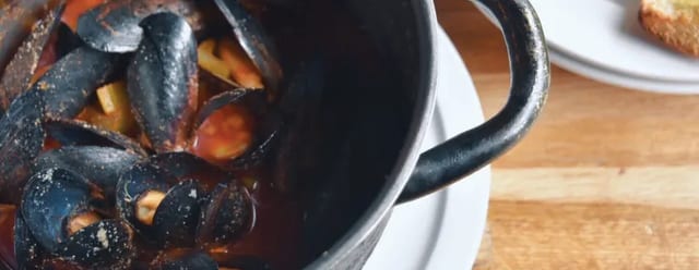 Spicy Cajun Mussel.